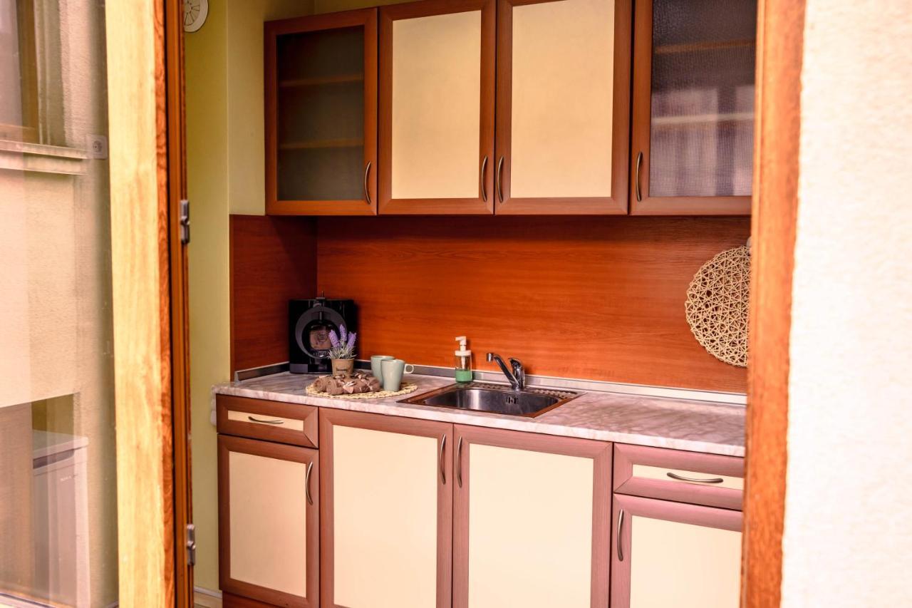Semiramida Central Studio Варна Екстериор снимка